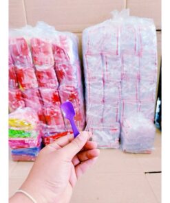 Alternative view of ช้อนพาย ใส - คละสี พลาสติก ยี่ห้อSB ยกหิ้ว 20 มัด มัดละ 5 แพค แพคละ 100 คัน = 10,000 คัน
